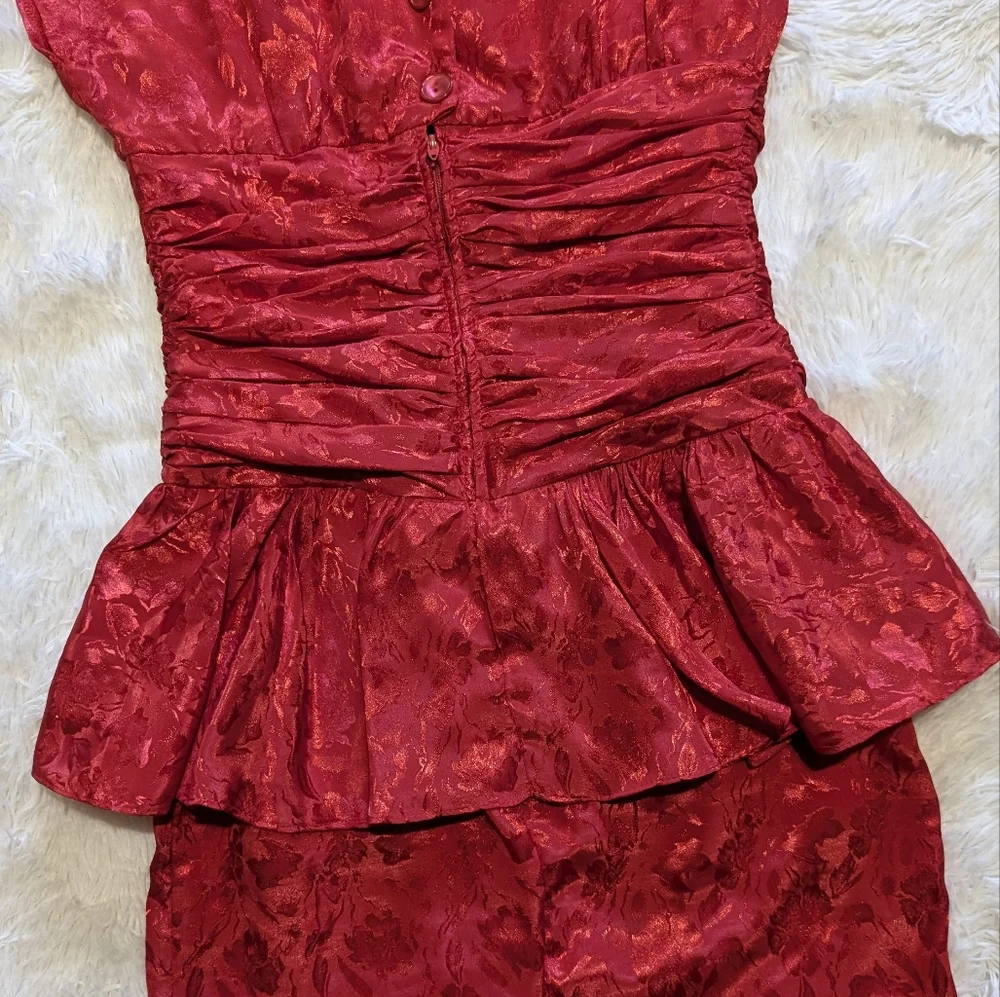 80s Vintage Jodi Schwartz Satin Peplum Ruched Waist Button Back Dress Size 3 - Picture 7 of 14